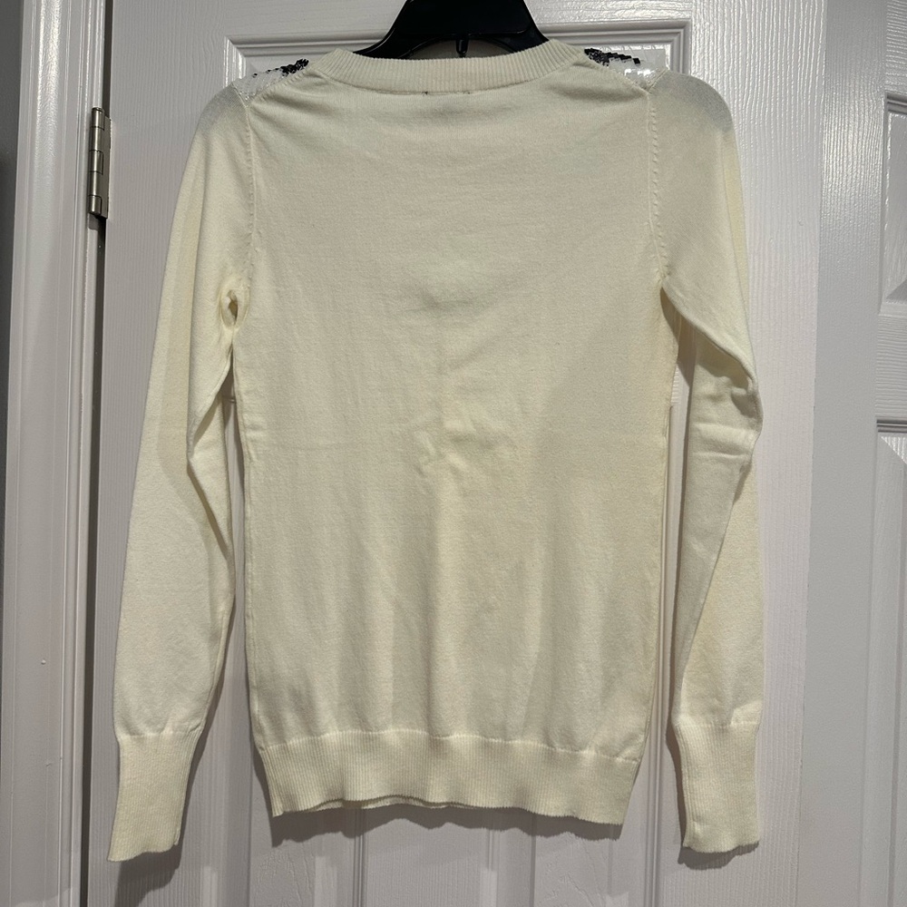 Express sweater - Picture 3 of 3